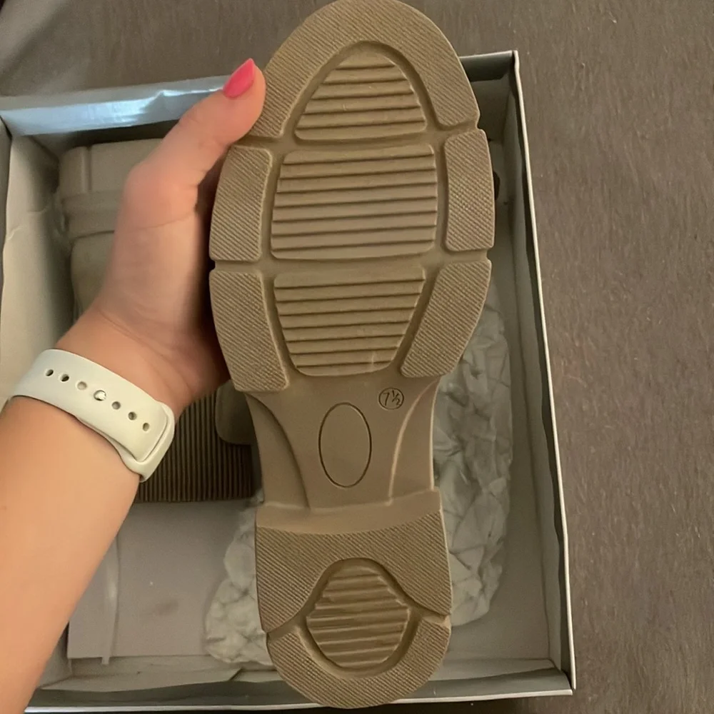 fall boots - Picture 2 of 3